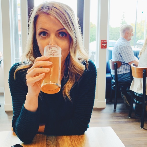 Meet your Posher, Karra - Picture 1 of 1